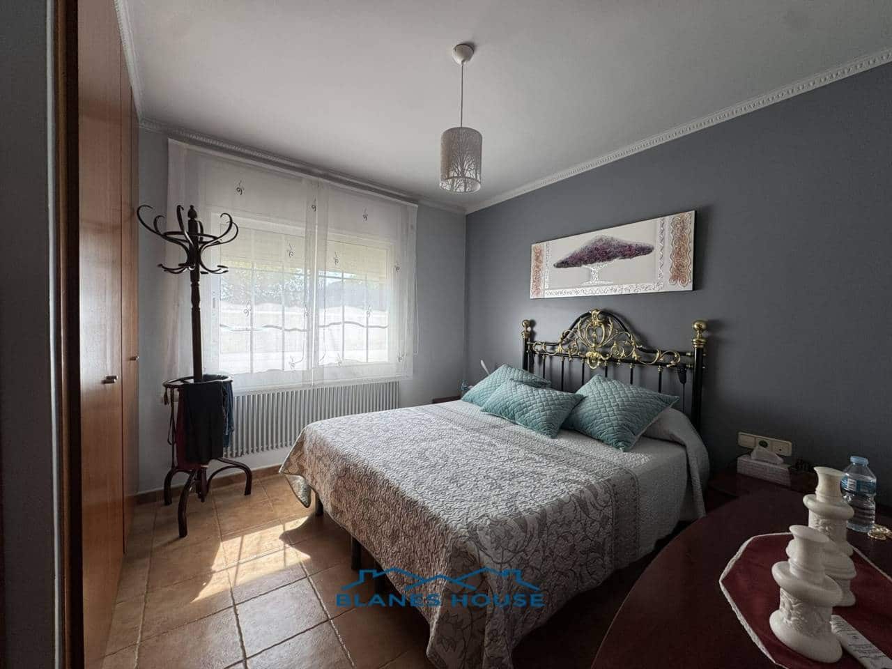 6 soveværelse Villa til salg i Sils med swimmingpool garage - € 365.000 (Ref: 9004937)