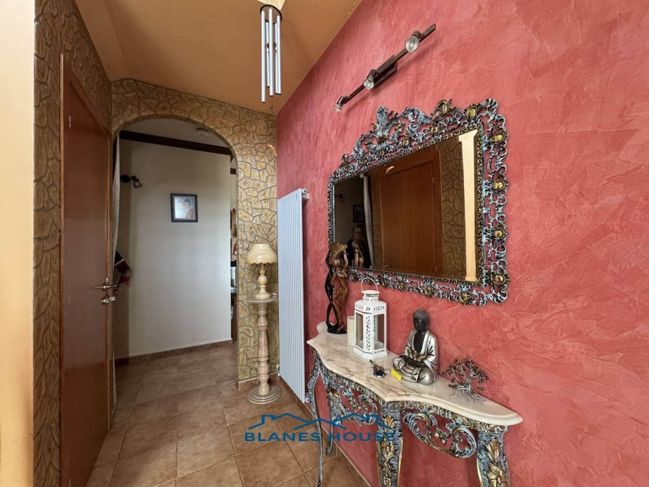 6 soveværelse Villa til salg i Sils med swimmingpool garage - € 365.000 (Ref: 9004937)