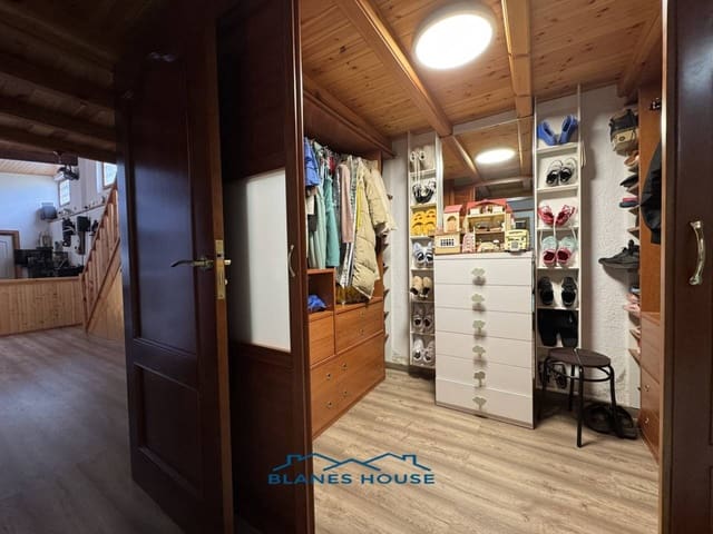 Finca/Landehus til salg i Tordera - € 475.000 (Ref: 9004938)