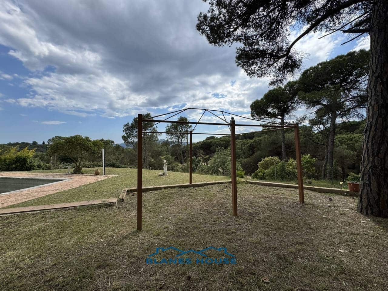 Finca/Country House for sale in Tordera - € 412,100 (Ref: 9004938)