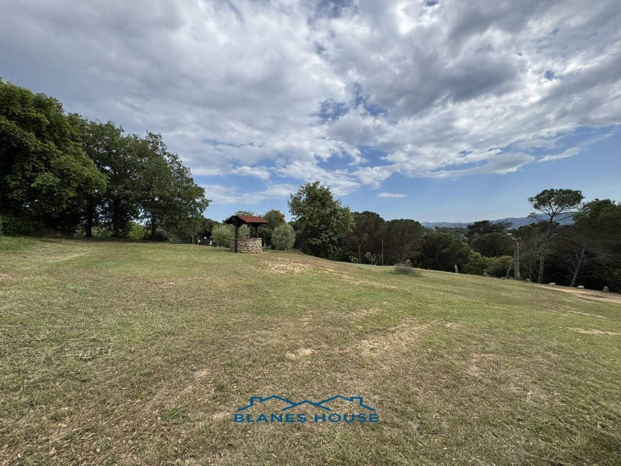 4 soveværelse Finca/Landehus til salg i Tordera med swimmingpool garage - € 475.000 (Ref: 9004939)