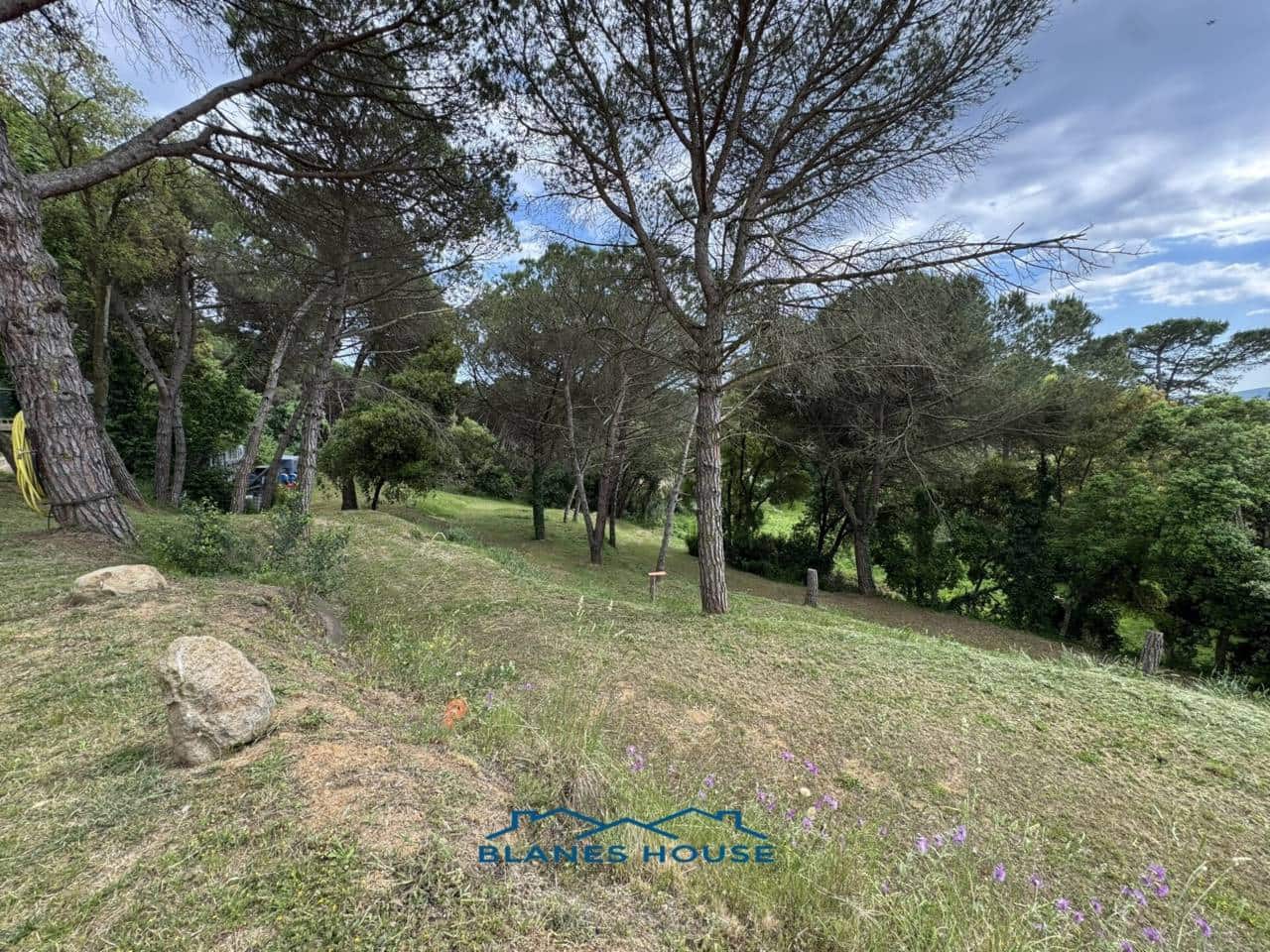 4 soveværelse Finca/Landehus til salg i Tordera med swimmingpool garage - € 475.000 (Ref: 9004939)