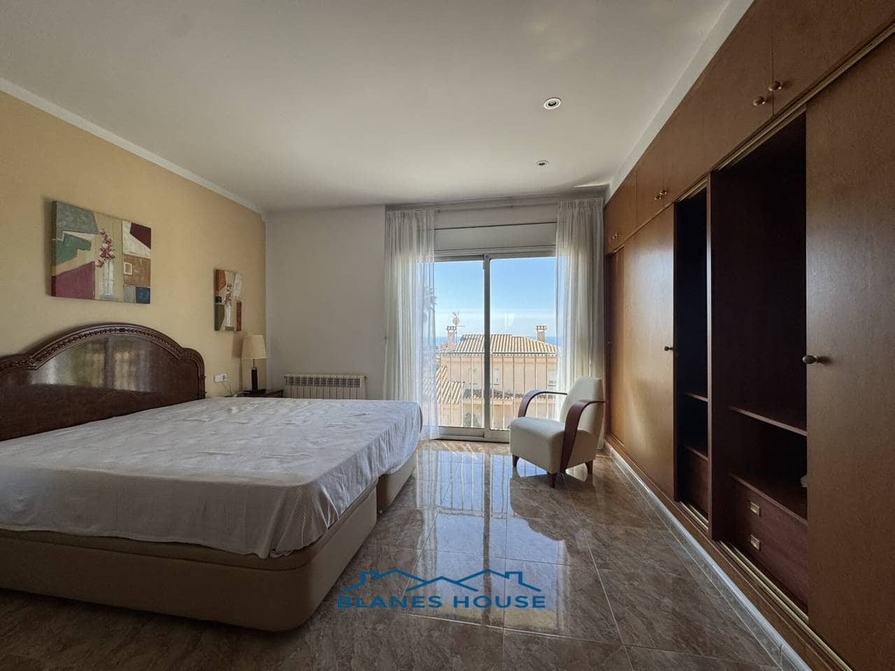 5 chambre Villa/Maison à vendre à Lloret de Mar avec piscine garage - 675 000 € (Ref: 9006793)