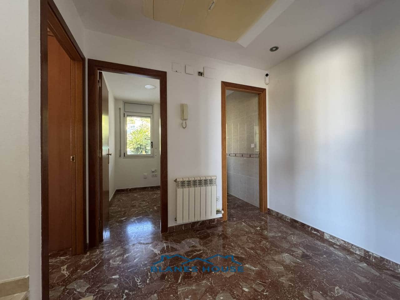 5 chambre Villa/Maison à vendre à Lloret de Mar avec piscine garage - 675 000 € (Ref: 9006793)