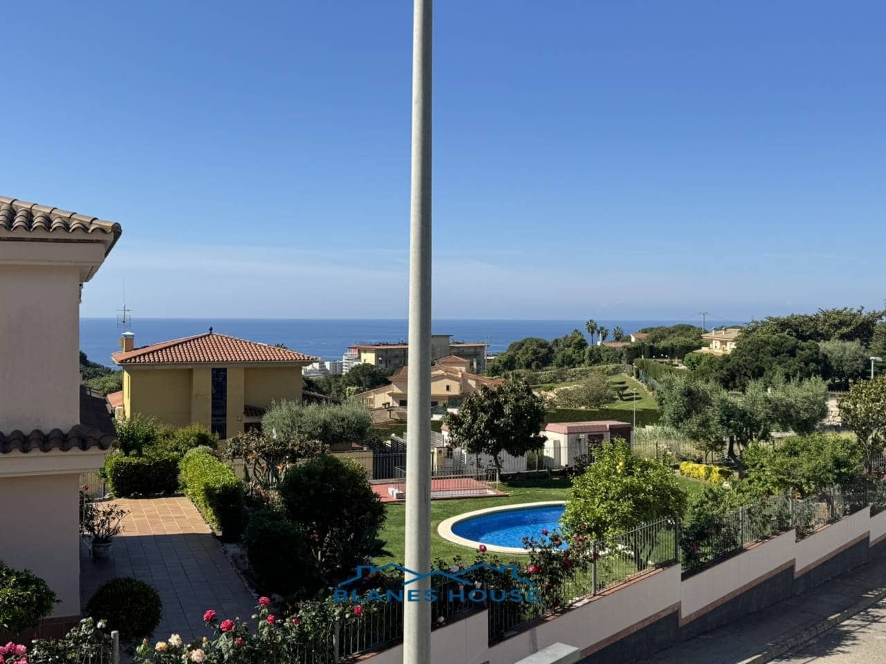 5 chambre Villa/Maison à vendre à Lloret de Mar avec piscine garage - 675 000 € (Ref: 9006793)