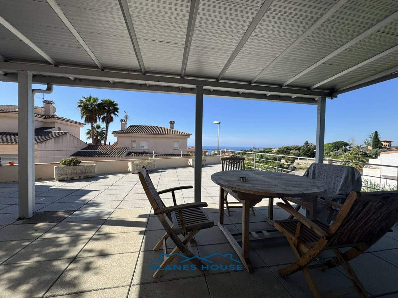 5 chambre Villa/Maison à vendre à Lloret de Mar avec piscine garage - 675 000 € (Ref: 9006793)