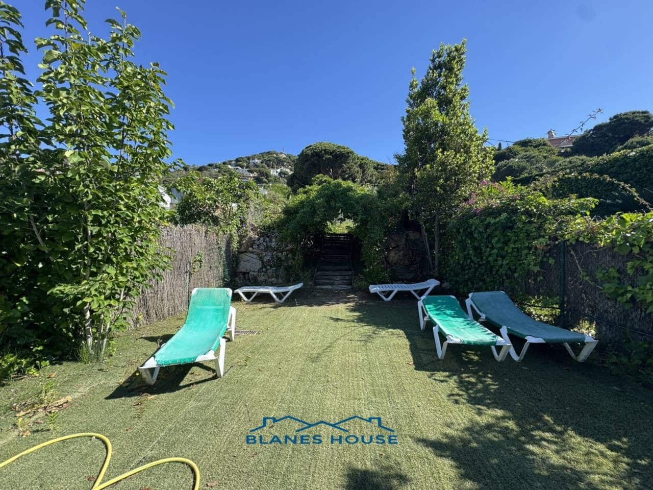 5 chambre Villa/Maison à vendre à Lloret de Mar avec piscine garage - 675 000 € (Ref: 9006793)