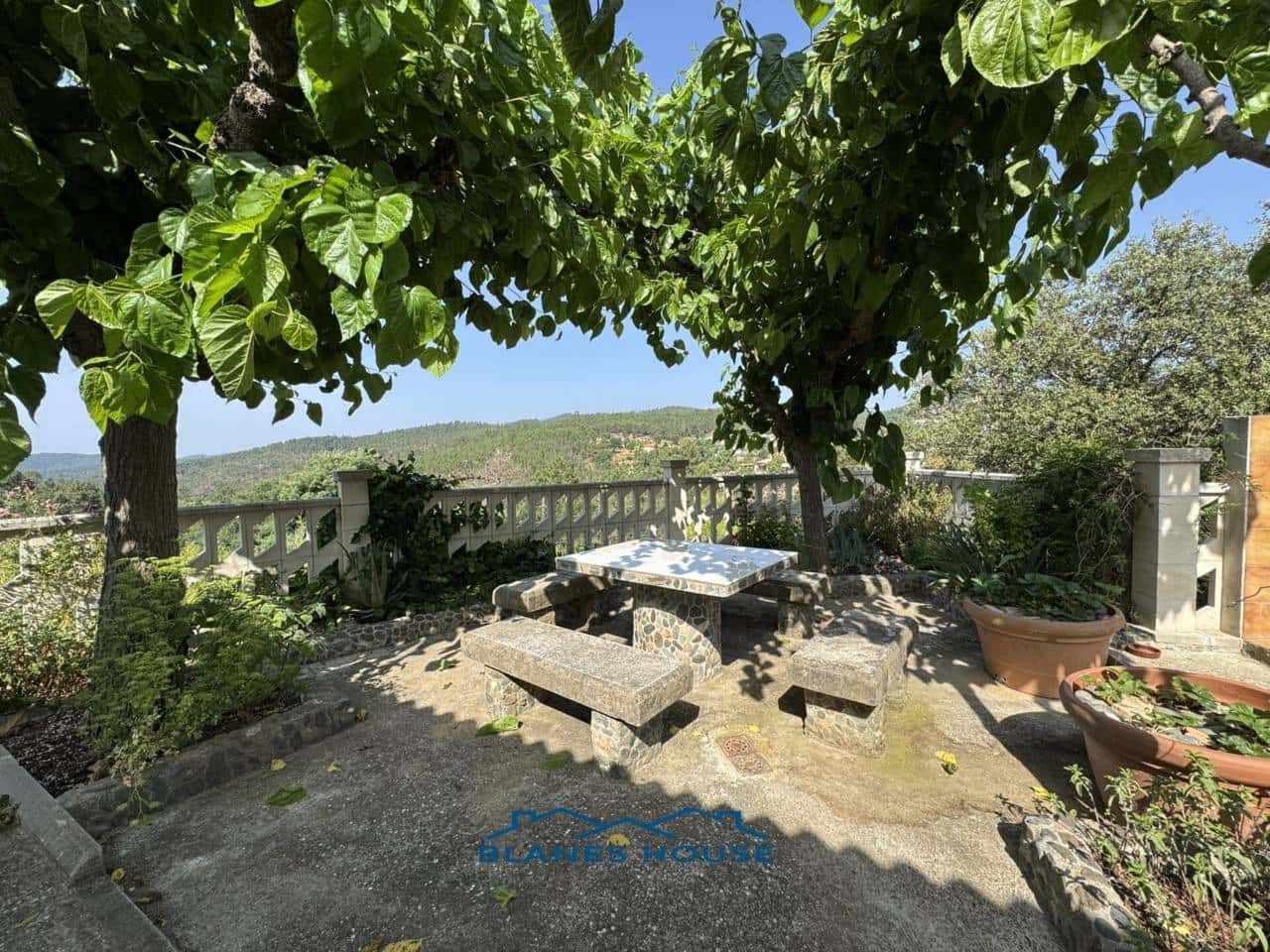 3 soveværelse Finca/Landehus til salg i Riudarenes med garage - € 240.000 (Ref: 9073057)