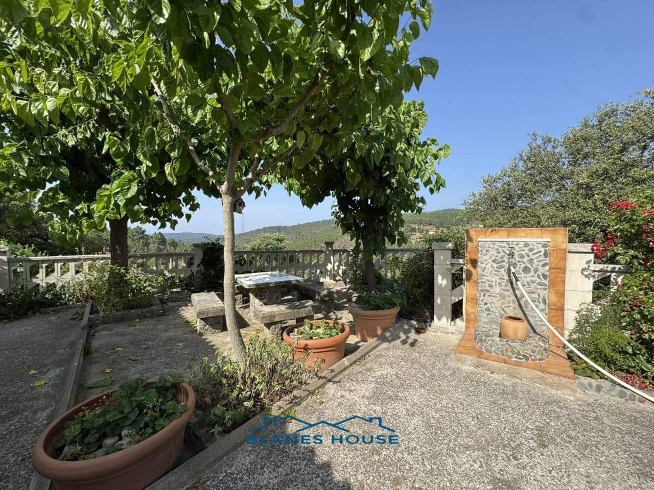 3 soveværelse Finca/Landehus til salg i Riudarenes med garage - € 240.000 (Ref: 9073057)