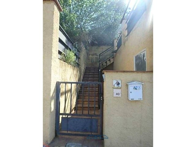 3 soverom Villa til salgs i Maçanet de la Selva med garasje - € 189 000 (Ref: 9161947)