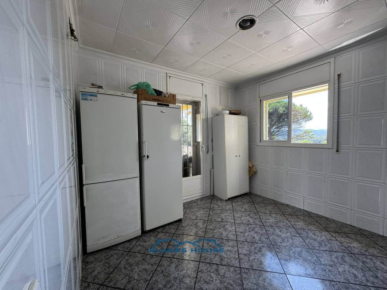 5 soverom Villa til salgs i Tordera med svømmebasseng - € 350 000 (Ref: 9189502)