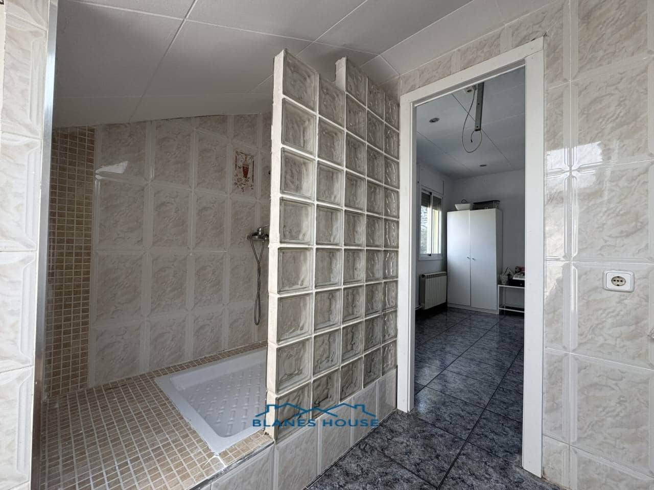 5 soverom Villa til salgs i Tordera med svømmebasseng - € 350 000 (Ref: 9189502)