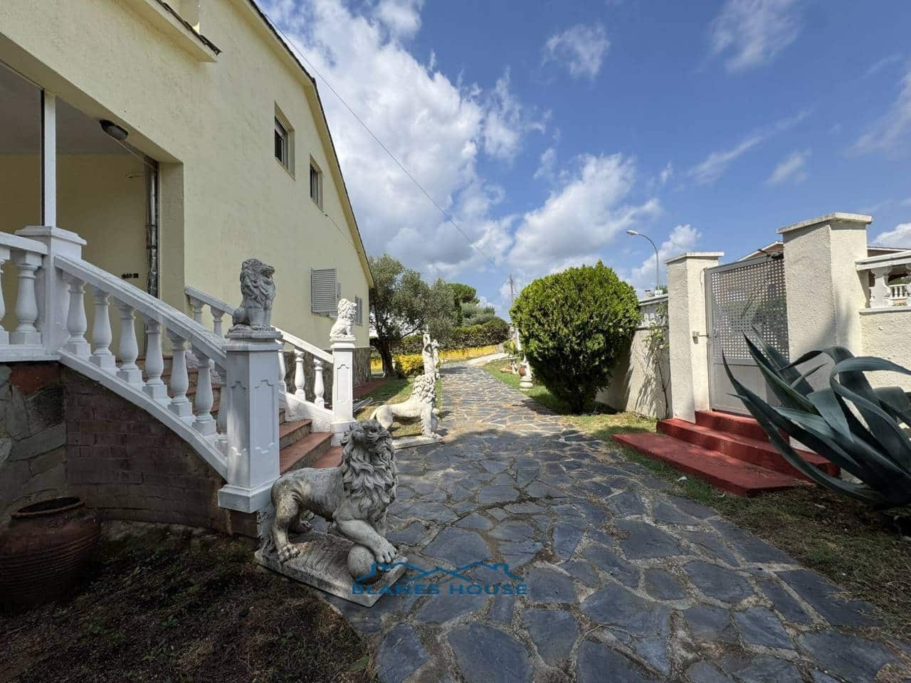 5 soverom Villa til salgs i Tordera med svømmebasseng - € 350 000 (Ref: 9189502)