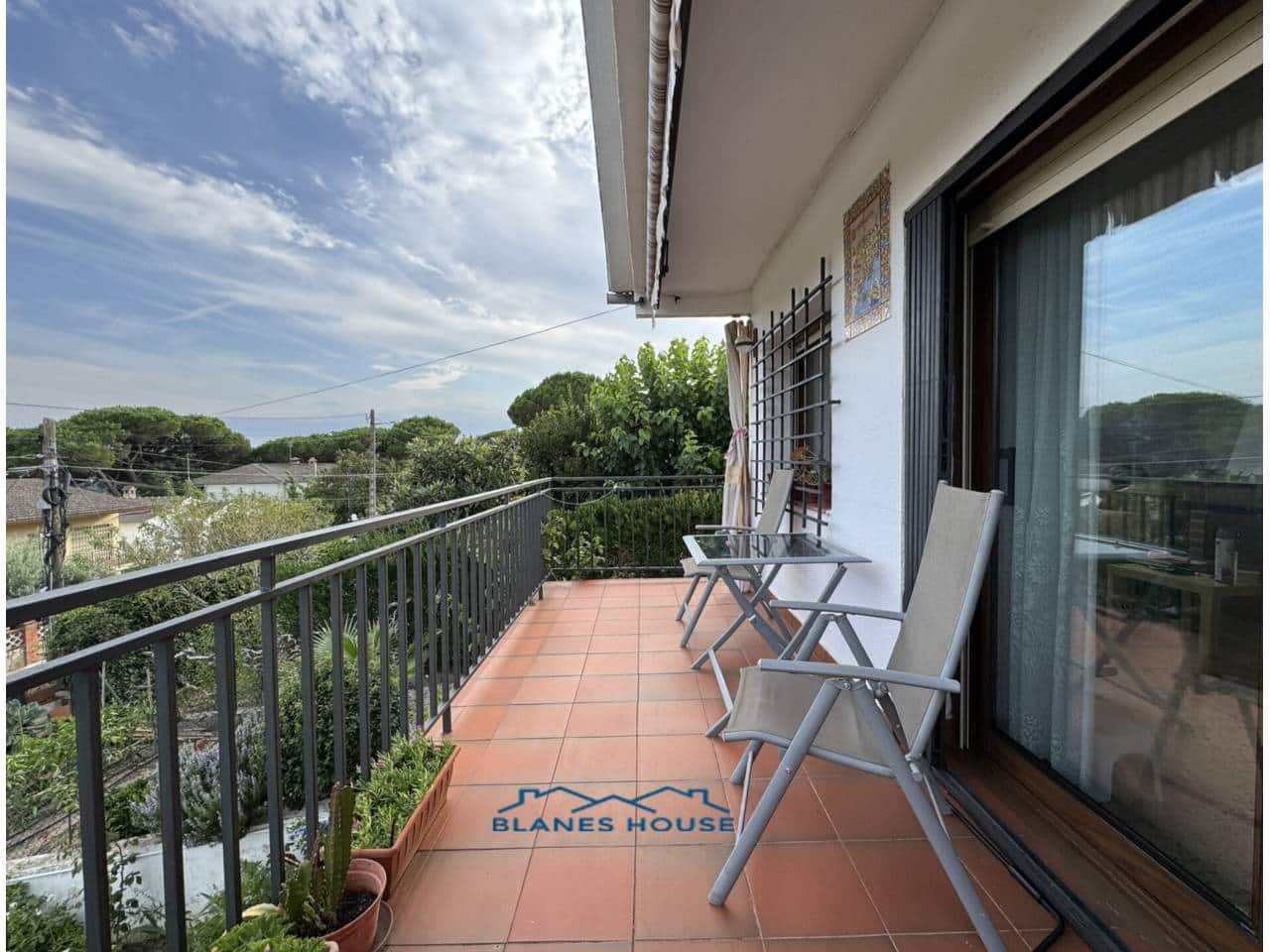 3 soveværelse Villa til salg i Macanet de la Selva med swimmingpool garage - € 235.000 (Ref: 9217790)