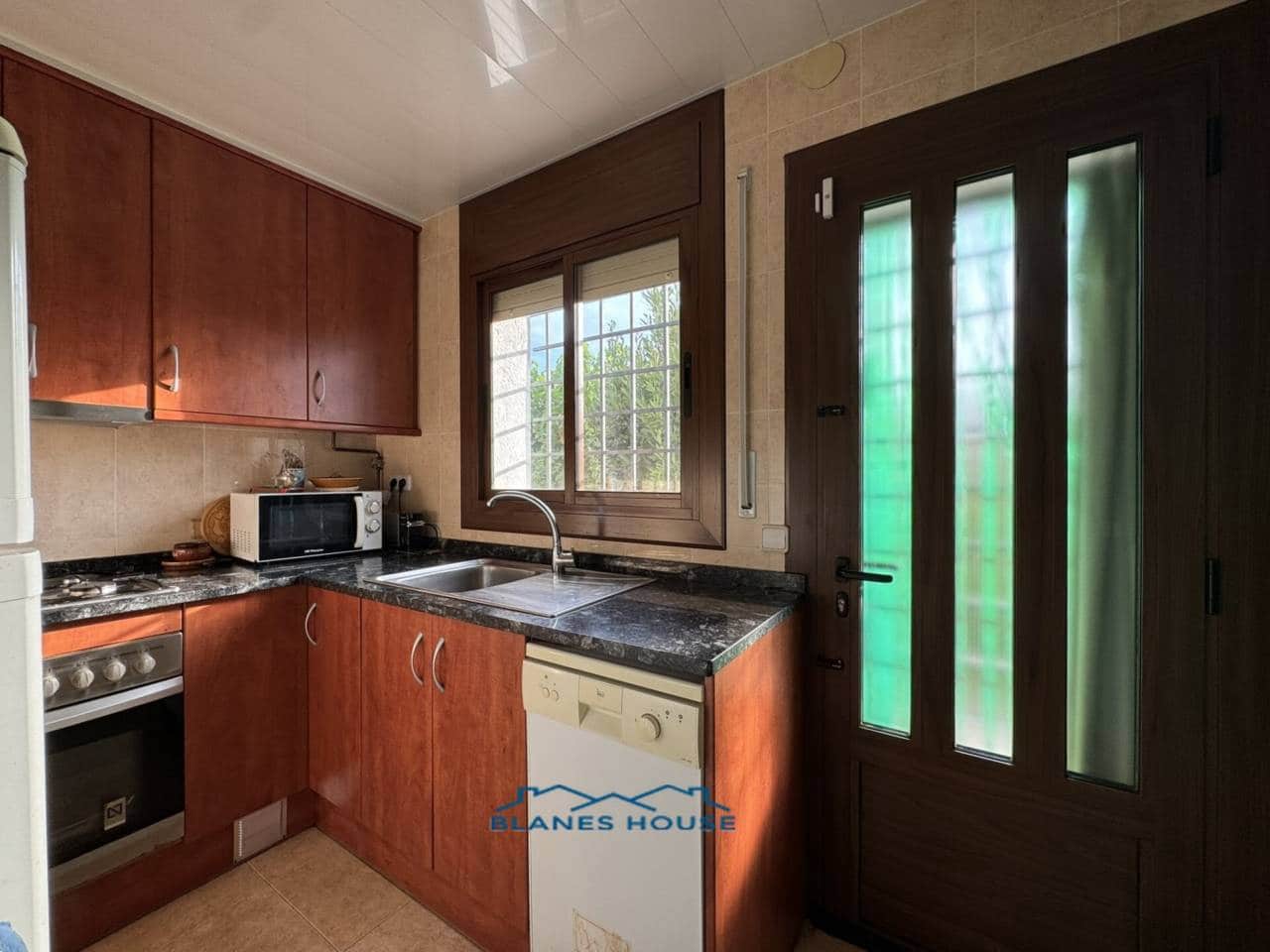 3 soveværelse Villa til salg i Macanet de la Selva med swimmingpool garage - € 235.000 (Ref: 9217790)