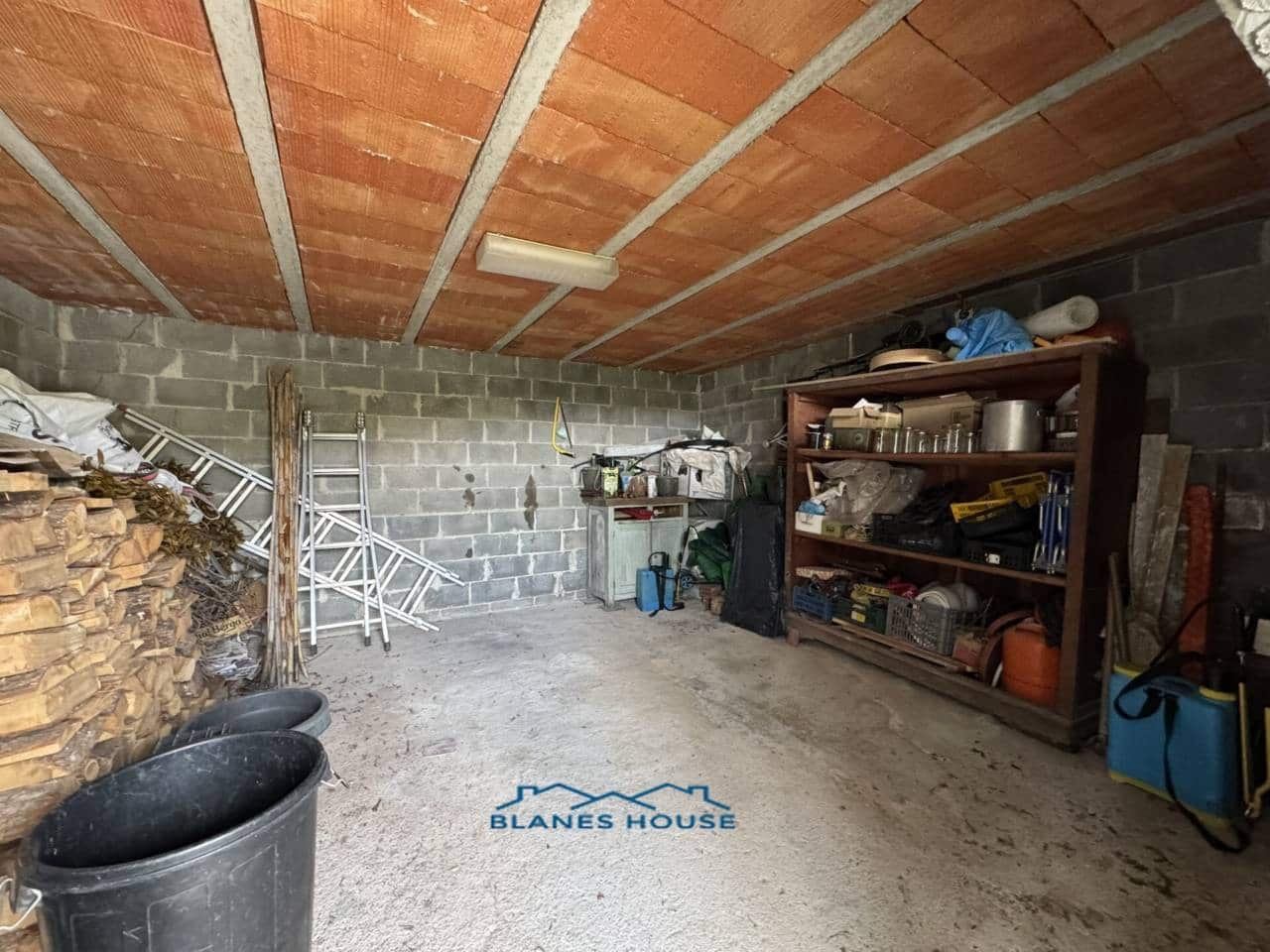 3 soveværelse Villa til salg i Macanet de la Selva med swimmingpool garage - € 235.000 (Ref: 9217790)