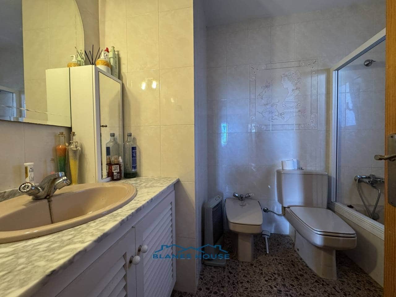 6 soveværelse Villa til salg i Macanet de la Selva med garage - € 315.000 (Ref: 9242591)