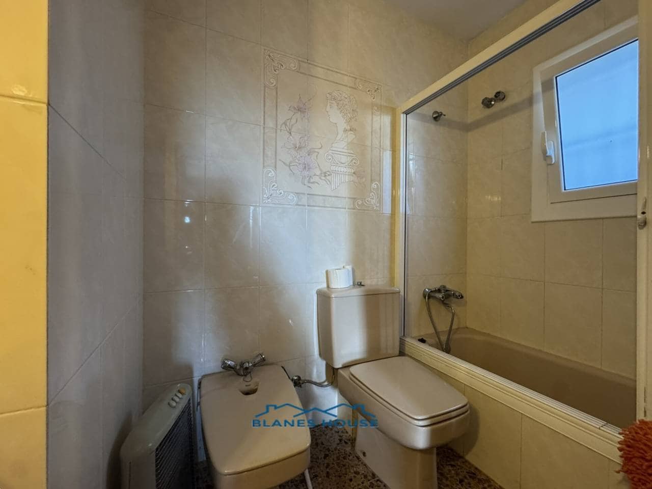 6 soveværelse Villa til salg i Macanet de la Selva med garage - € 315.000 (Ref: 9242591)