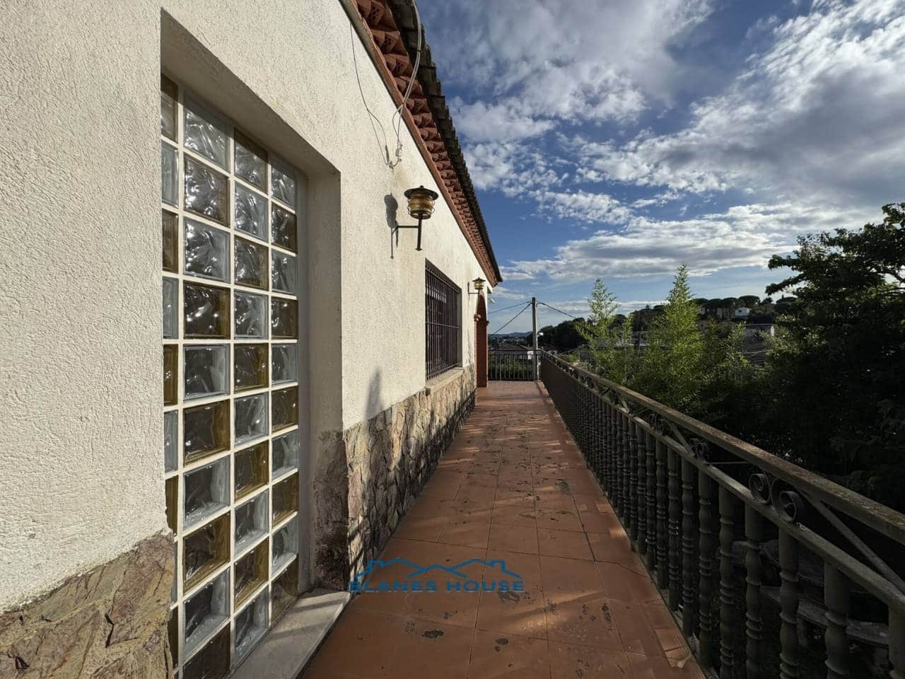 6 soveværelse Villa til salg i Macanet de la Selva med garage - € 315.000 (Ref: 9242591)