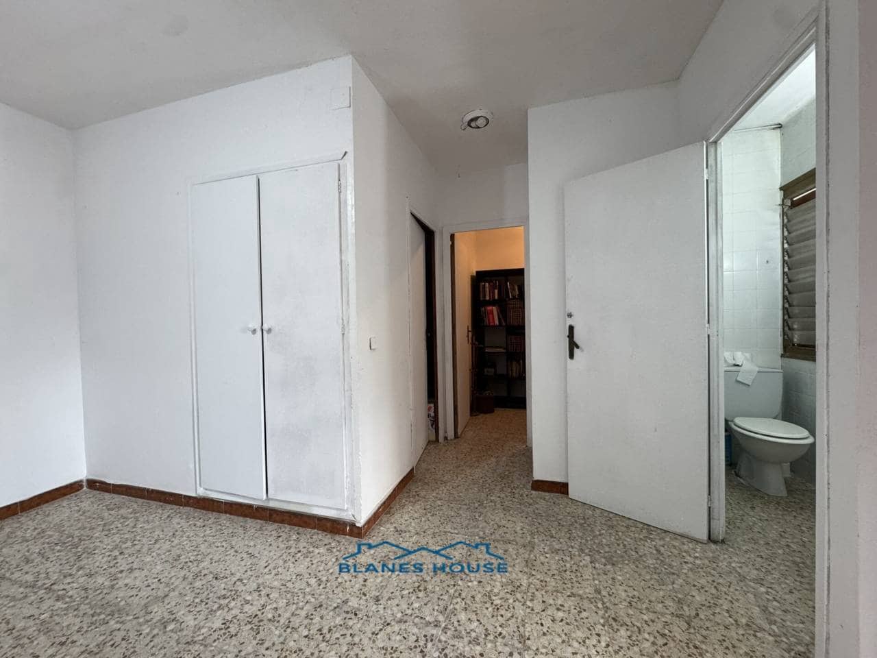 6 soveværelse Villa til salg i Macanet de la Selva med garage - € 315.000 (Ref: 9242591)