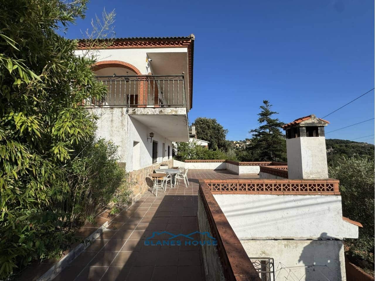 6 soveværelse Villa til salg i Macanet de la Selva med garage - € 315.000 (Ref: 9242591)