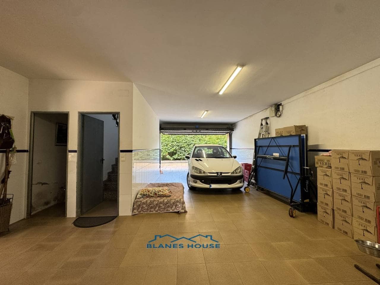 6 slaapkamer Villa te koop in Fogars de la Selva met zwembad garage - € 385.000 (Ref: 9287375)