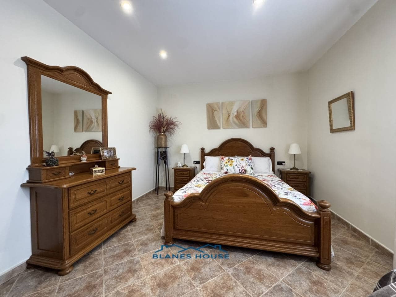 6 slaapkamer Villa te koop in Fogars de la Selva met zwembad garage - € 385.000 (Ref: 9287375)