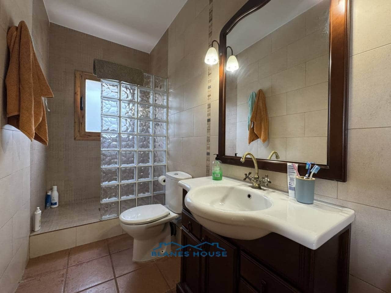 3 sovrum Villa till salu i Macanet de la Selva med pool garage - 320 000 € (Ref: 9312341)