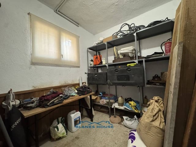 3 chambre Villa/Maison à vendre à Maçanet de la Selva avec piscine garage - 320 000 € (Ref: 9312341)