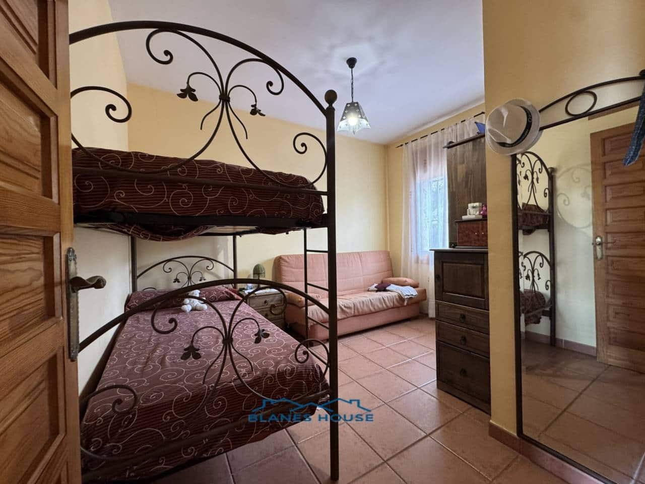 3 sovrum Villa till salu i Macanet de la Selva med pool garage - 320 000 € (Ref: 9312341)