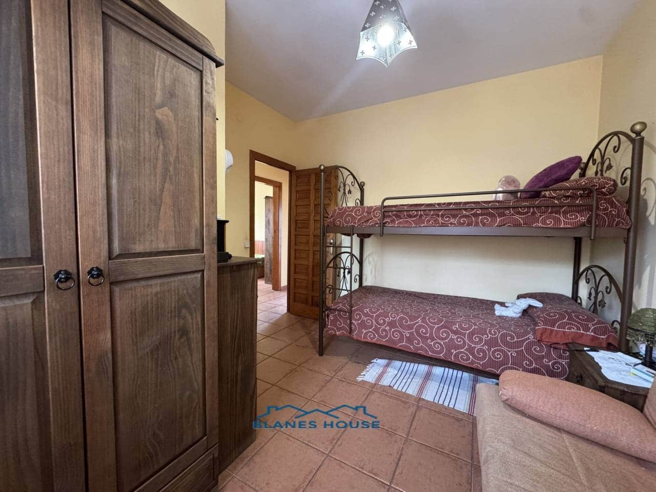 3 sovrum Villa till salu i Macanet de la Selva med pool garage - 320 000 € (Ref: 9312341)