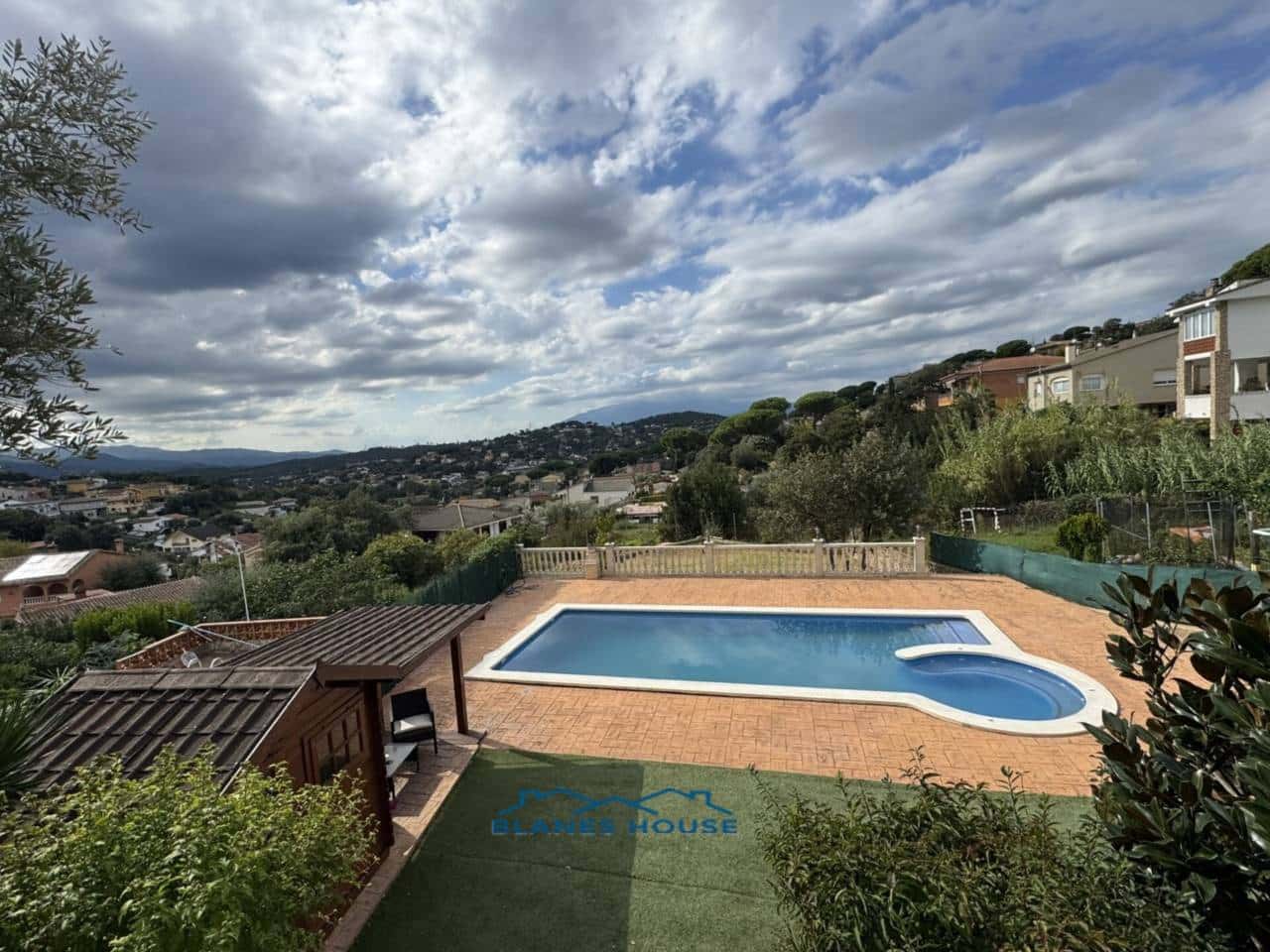 3 sovrum Villa till salu i Macanet de la Selva med pool garage - 320 000 € (Ref: 9312341)