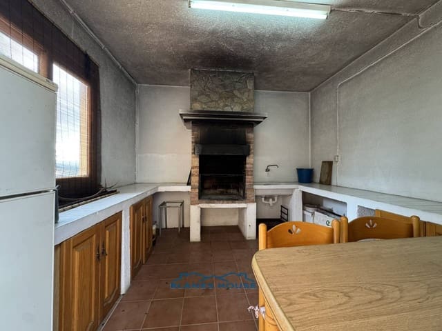 3 chambre Villa/Maison à vendre à Maçanet de la Selva avec piscine garage - 320 000 € (Ref: 9312341)