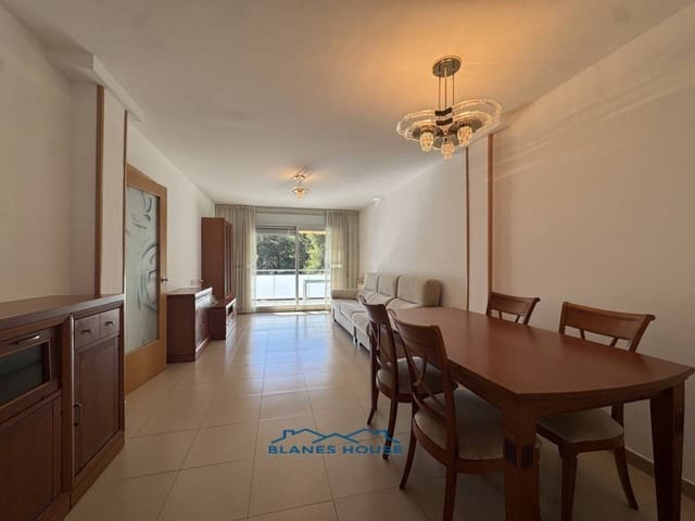 3 bedroom Flat for sale in Blanes - € 265,000 (Ref: 9346871)