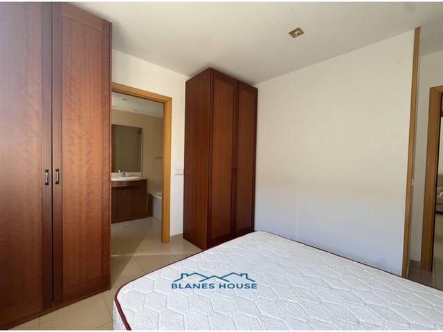 3 bedroom Flat for sale in Blanes - € 265,000 (Ref: 9346871)