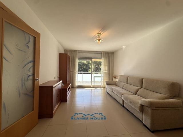 3 bedroom Flat for sale in Blanes - € 265,000 (Ref: 9346871)