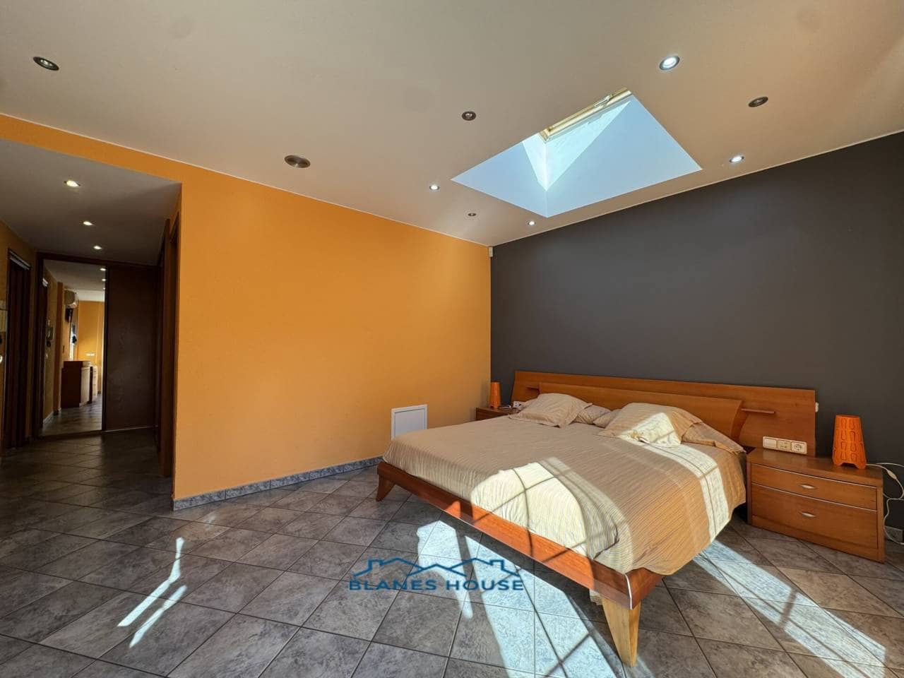 5 chambre Villa/Maison à vendre à Blanes avec piscine garage - 795 000 € (Ref: 9353186)