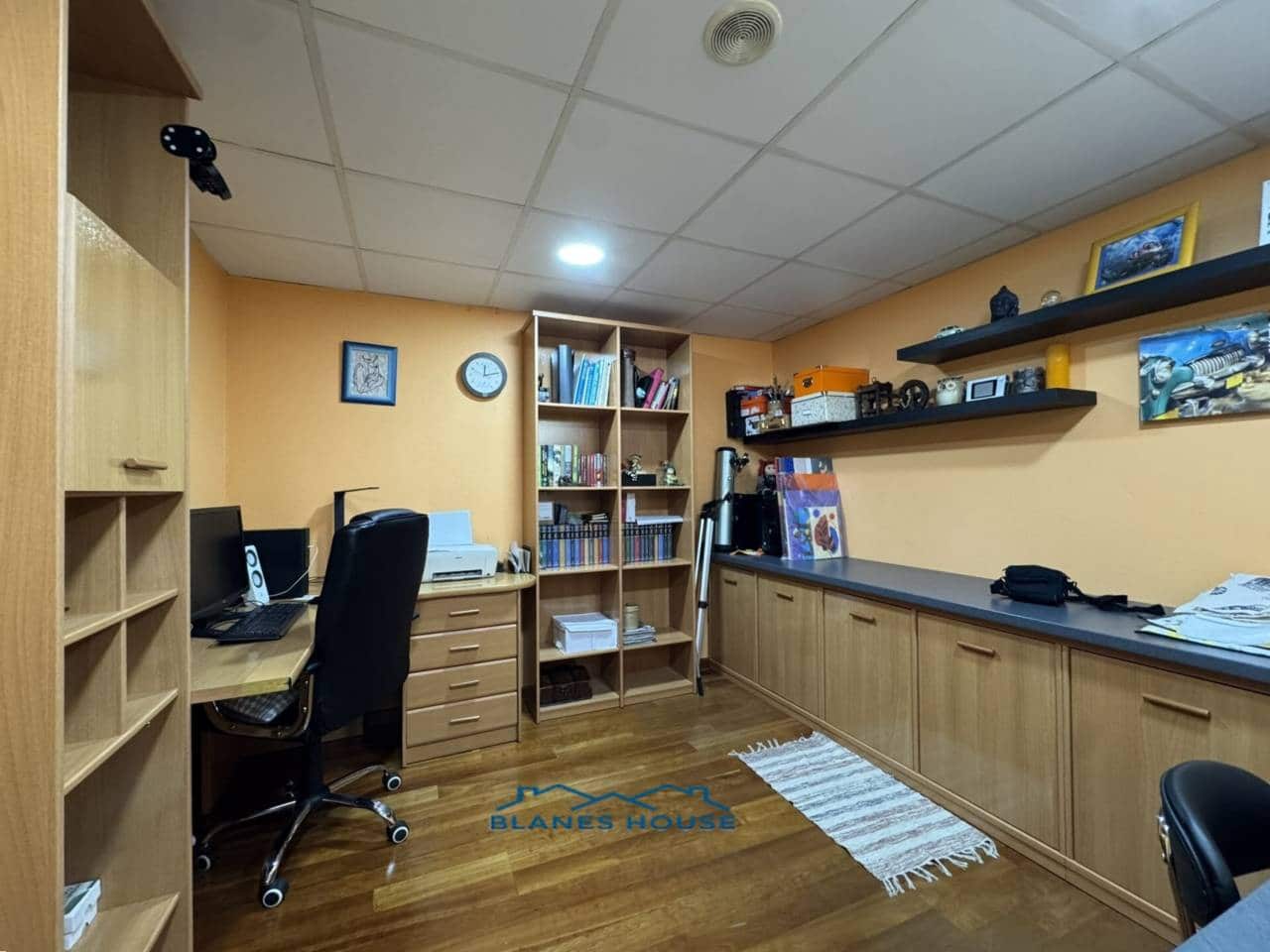 5 chambre Villa/Maison à vendre à Blanes avec piscine garage - 795 000 € (Ref: 9353186)