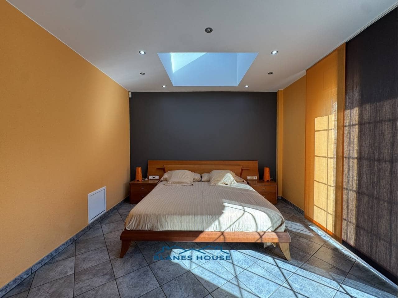 5 chambre Villa/Maison à vendre à Blanes avec piscine garage - 795 000 € (Ref: 9353186)