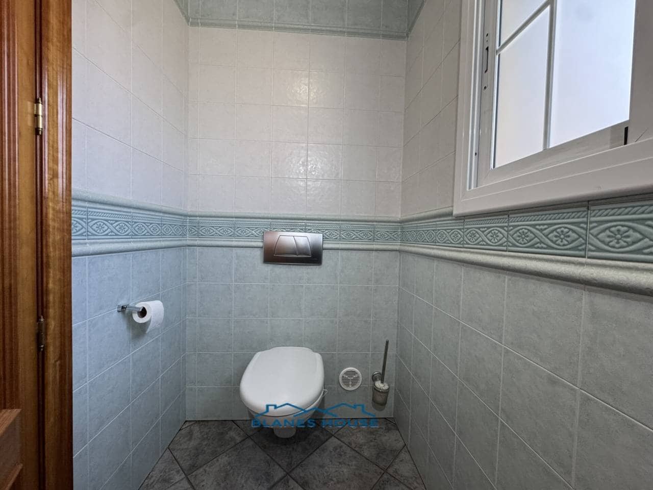 5 chambre Villa/Maison à vendre à Blanes avec piscine garage - 795 000 € (Ref: 9353186)