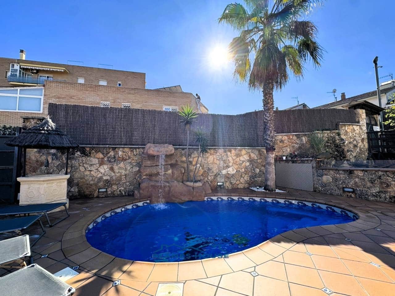 5 chambre Villa/Maison à vendre à Blanes avec piscine garage - 795 000 € (Ref: 9353186)