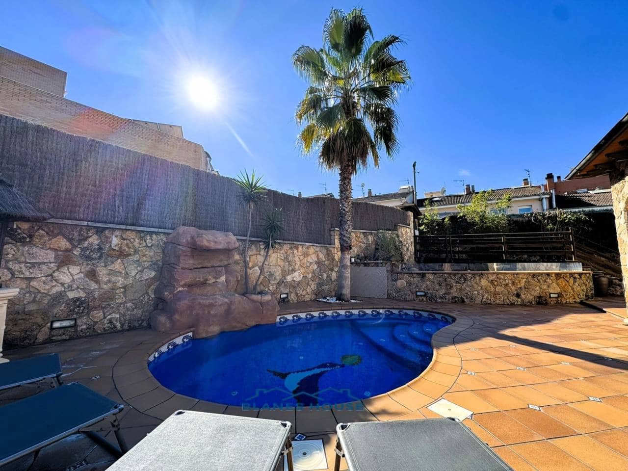 5 chambre Villa/Maison à vendre à Blanes avec piscine garage - 795 000 € (Ref: 9353186)