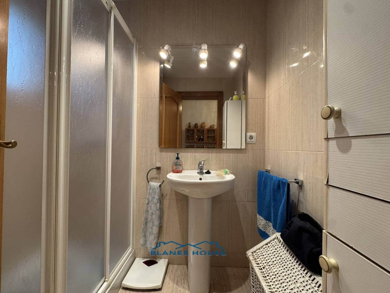 4 slaapkamer Villa te koop in Tordera met zwembad - € 395.000 (Ref: 9398207)