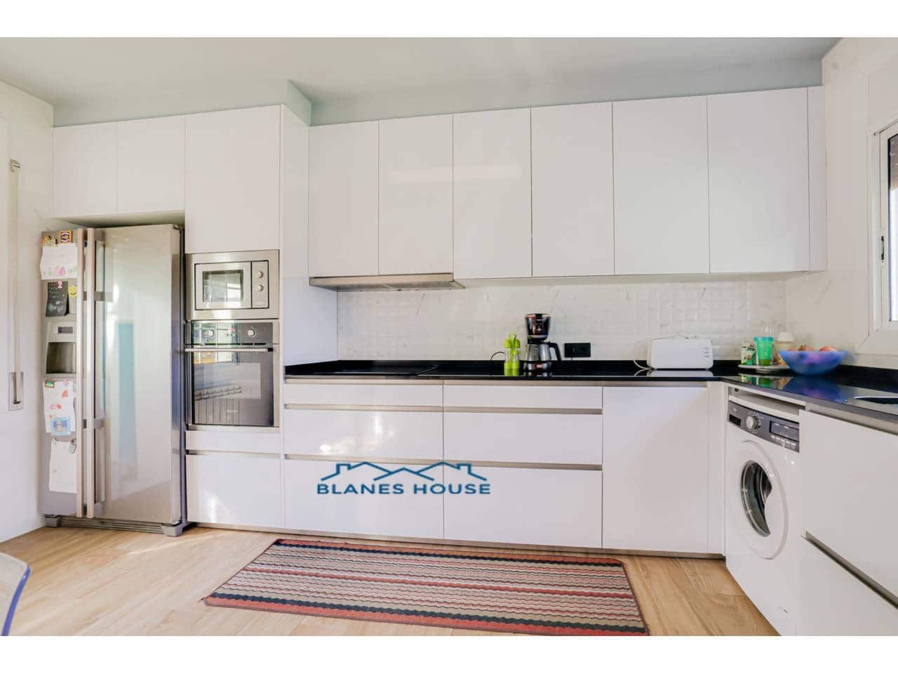 6 sovrum Villa till salu i Bigues i Riells med garage - 399 000 € (Ref: 9415483)