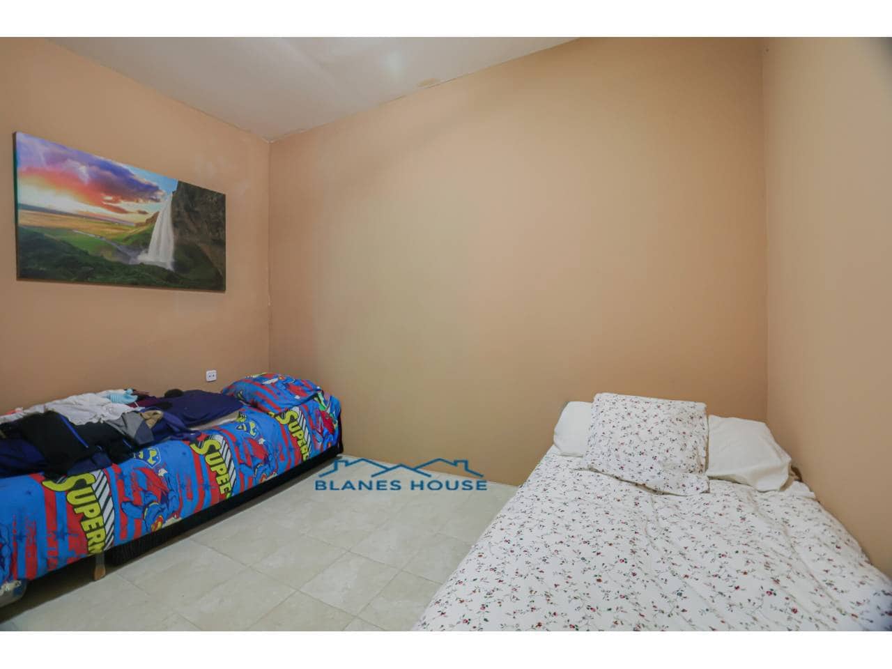 6 sovrum Villa till salu i Bigues i Riells med garage - 399 000 € (Ref: 9415483)