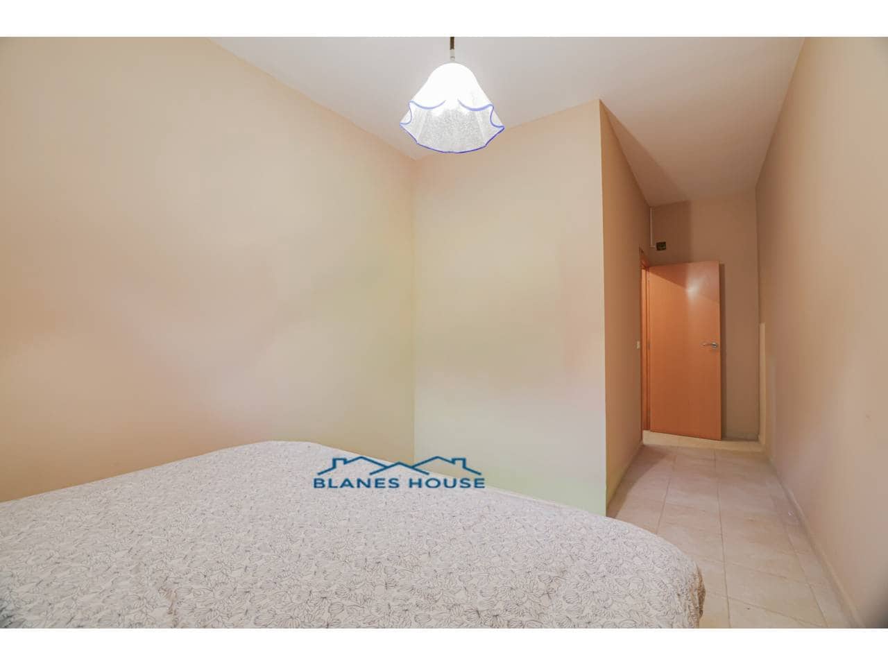 6 sovrum Villa till salu i Bigues i Riells med garage - 399 000 € (Ref: 9415483)