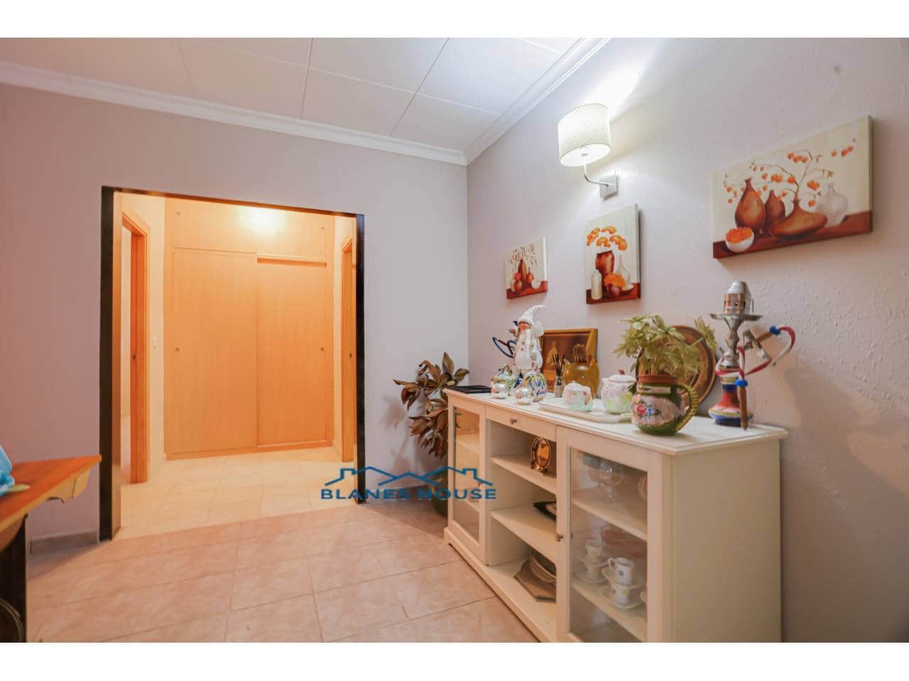 6 sovrum Villa till salu i Bigues i Riells med garage - 399 000 € (Ref: 9415483)