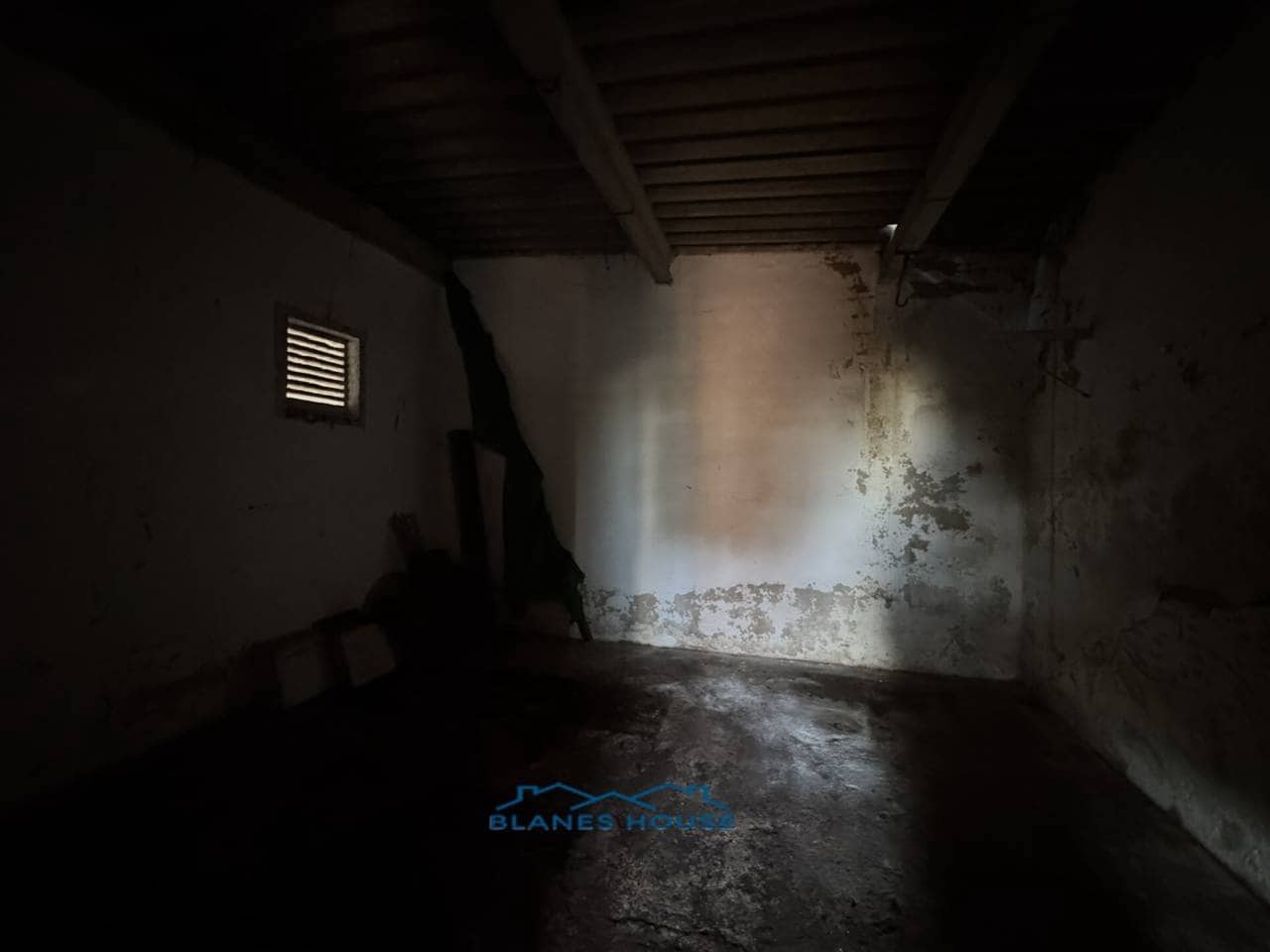 4 sovrum Finca/Hus på landet till salu i Tordera med garage - 475 000 € (Ref: 9421907)