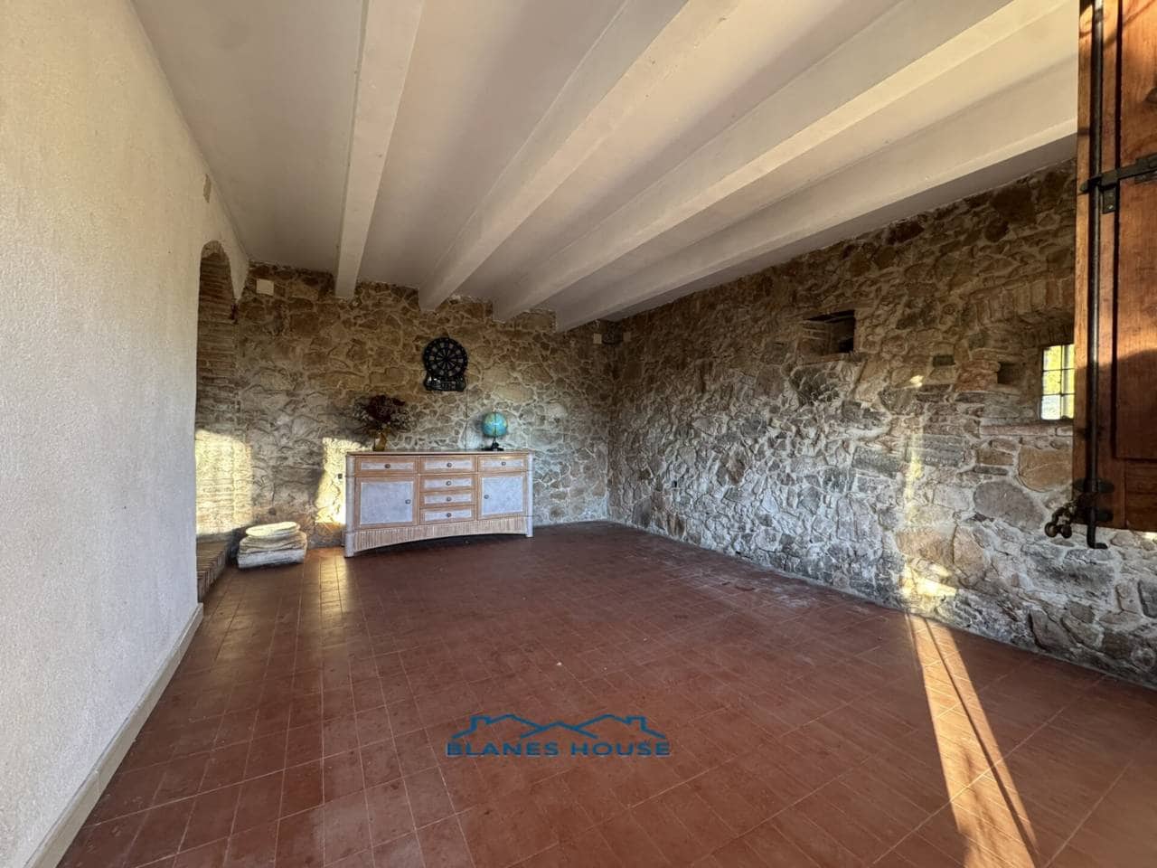 4 sovrum Finca/Hus på landet till salu i Tordera med garage - 475 000 € (Ref: 9421907)