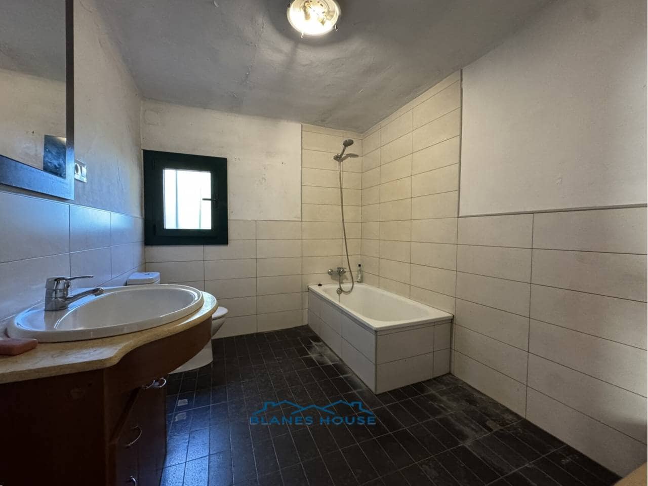 4 sovrum Finca/Hus på landet till salu i Tordera med garage - 475 000 € (Ref: 9421907)